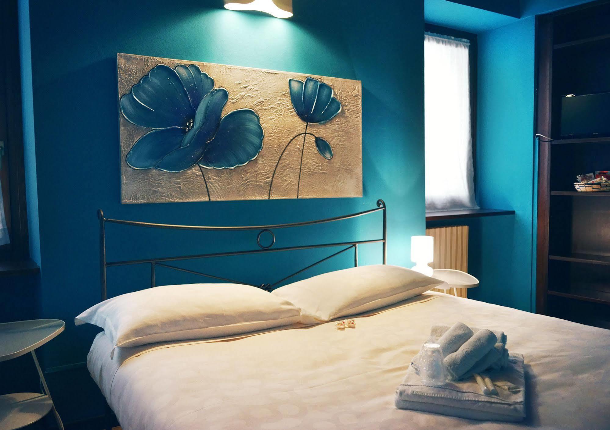 Romeo'S Guest House Verona Exterior foto